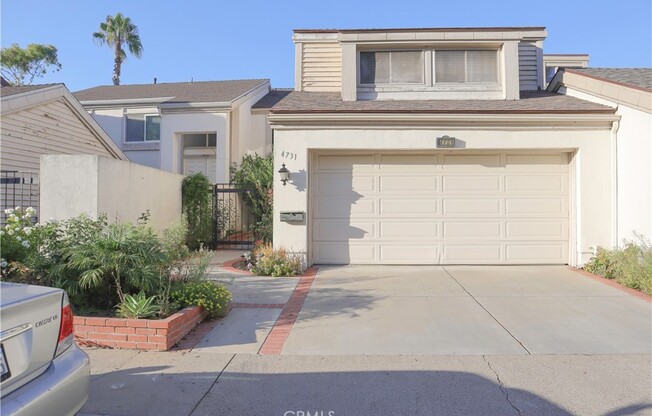 4731 ROYCE RD
