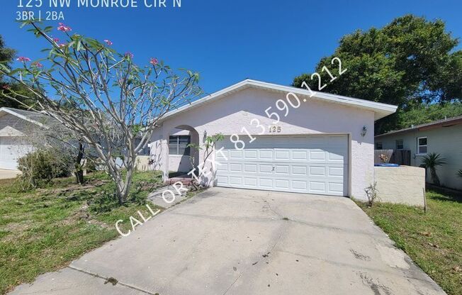 125 NW MONROE CIR N