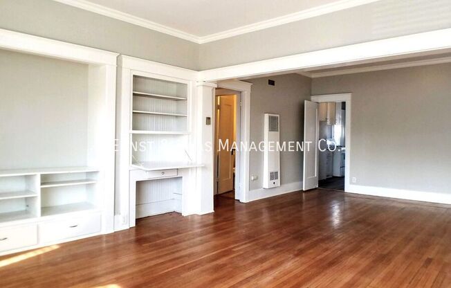 971 E 2 ST