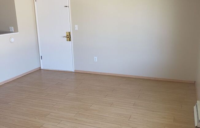 1444 Lynn Ave.