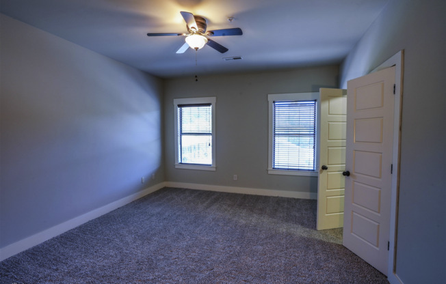 1342 Essex Manor Circle