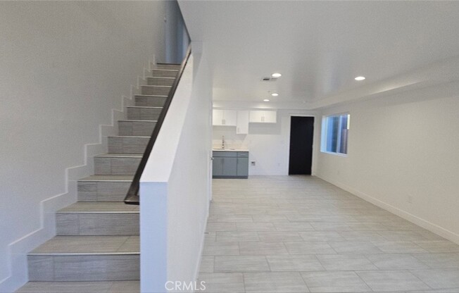 10415 1/2 AVALON BLVD