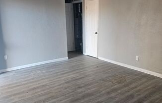 3 beds, 1 bath, $1,550