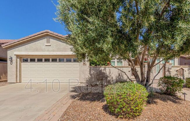 4652 E DONATO DR