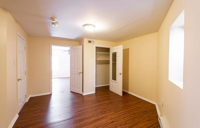 1635 E Passyunk Ave