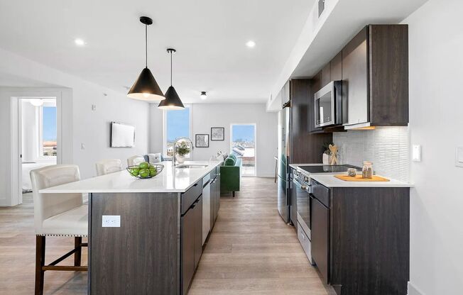 1 bed, 1 bath, 698 sqft, $1,399, Unit Unit 202