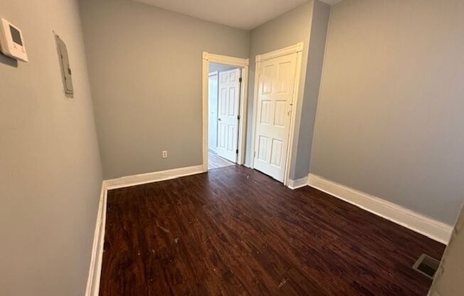 4320 Wyalusing Unit 2 – 2 Bedroom, 1 Bathroom in East Parkside