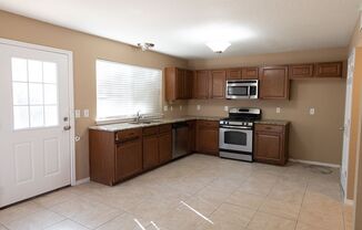 3 beds, 2.5 baths, $1,695