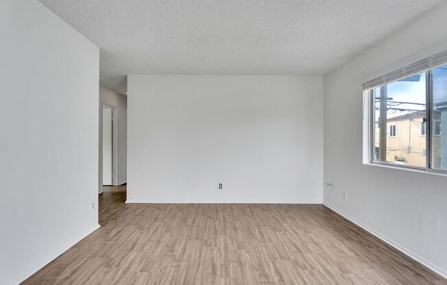 Pacific Beach Dr Units 1320-1322