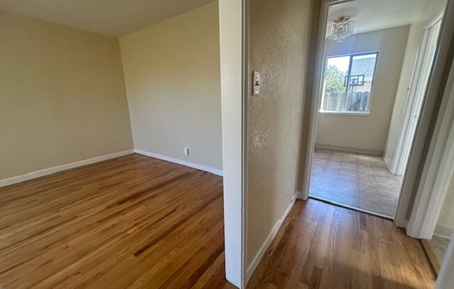 1 bed, 1 bath, $1,995