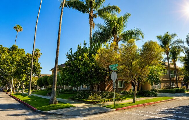 1807 Fremont Ave