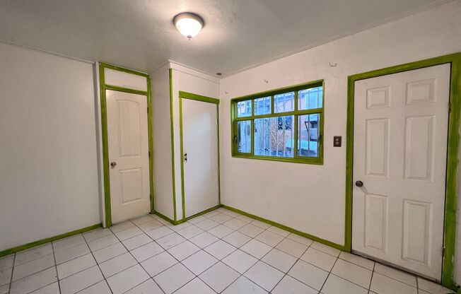 Central Studio Apartment