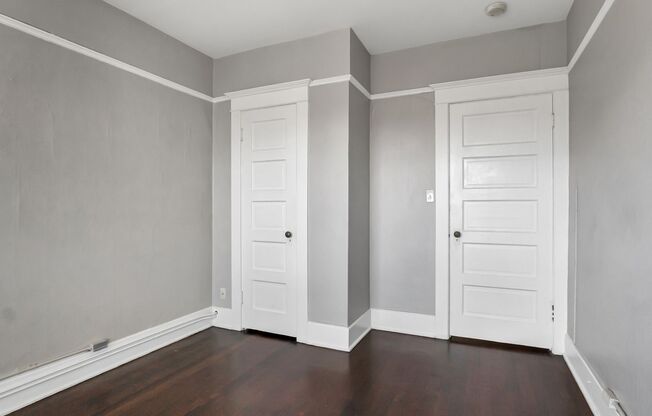 McIlvaine Apartments