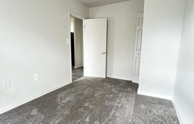 1 bed, 1 bath, 721 sqft, $1,475