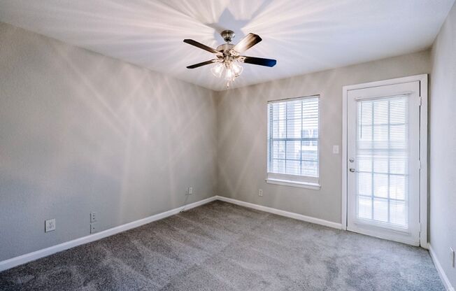 2 beds, 2 baths, 1,000 sqft, $1,450, Unit 2041