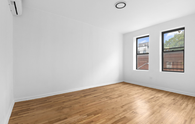 346 MONTGOMERY ST