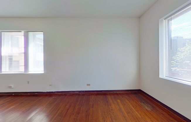 1 bed, 1 bath, 810 sqft, $2,400, Unit 1311 2A