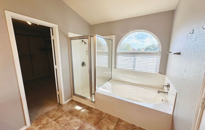 4-Bedroom Home in Rancho Alto – 2,258 Sq Ft with Garage and Spacious Master Suite