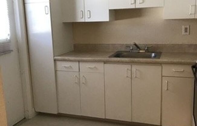 LP 02:Sunny Isles Apartments