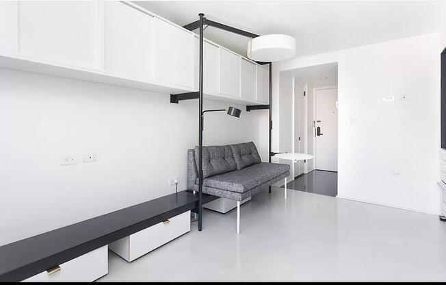 Studio, 1 bath, $3,450, Unit 1006