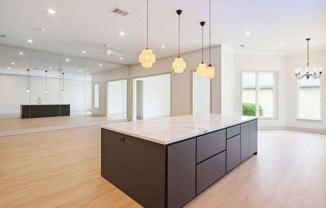 3700 WATERCREST