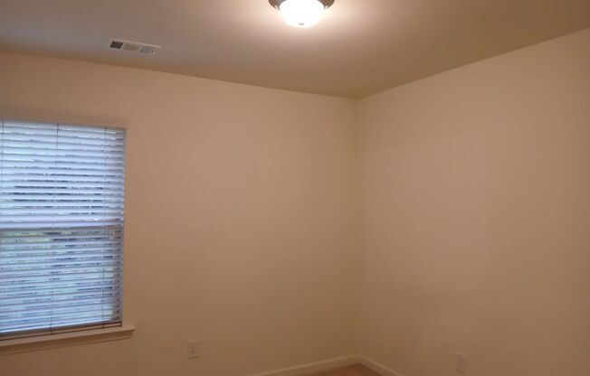 3 beds, 2.5 baths, $2,195