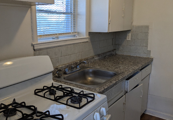 941 MERTON RD