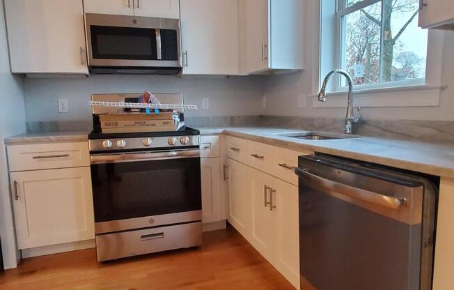 18 Murdock St #7