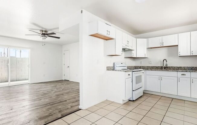 Welcome Home To Glendale West! *1 Month FREE on a 13-Month Lease (OAC)*