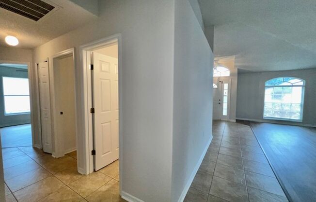 3 beds, 2 baths, $2,289