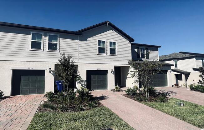 2034 HAREBELL LN