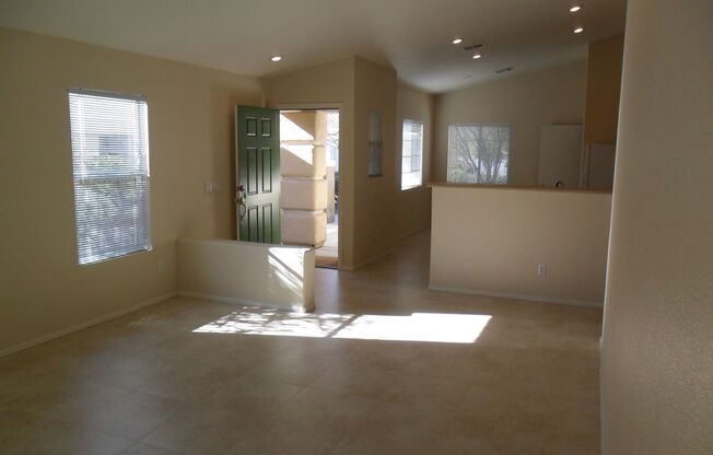 Summerlin, Single Story Beautiful 3-bedroom home with 2 full baths