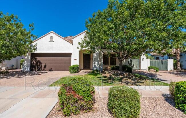 734 W JUNIPER LN
