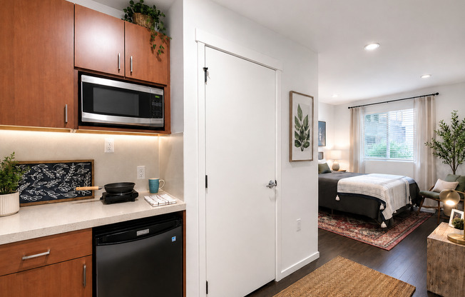 Studio, 1 bath, 175 sqft, $1,125, Unit 2200
