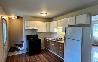 4 beds, 1 bath, $1,100