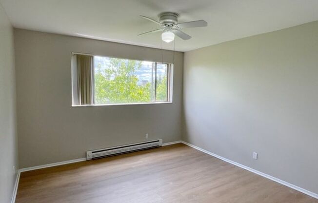 2 beds, 1 bath, 742 sqft, $1,950, Unit 602