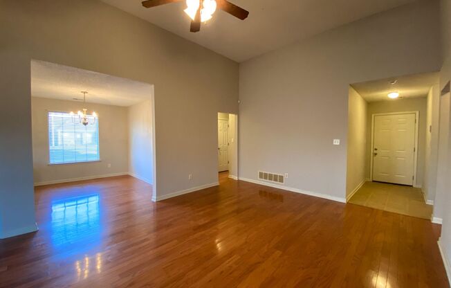 3 bed, 2 bath in Olive Branch (fresh paint, new carpet)