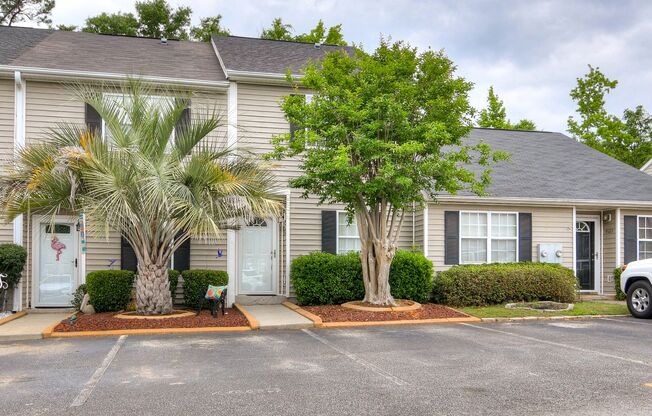 2 Bedroom 2.5 Bath Townhouse