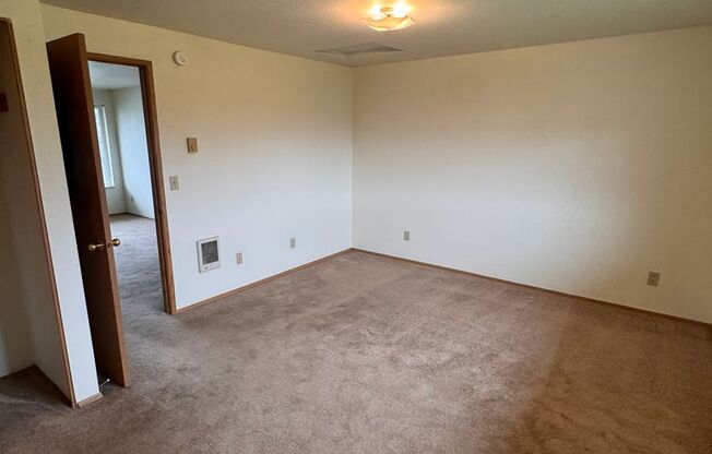 1 bed, 1 bath, 725 sqft, $1,095, Unit 3679F