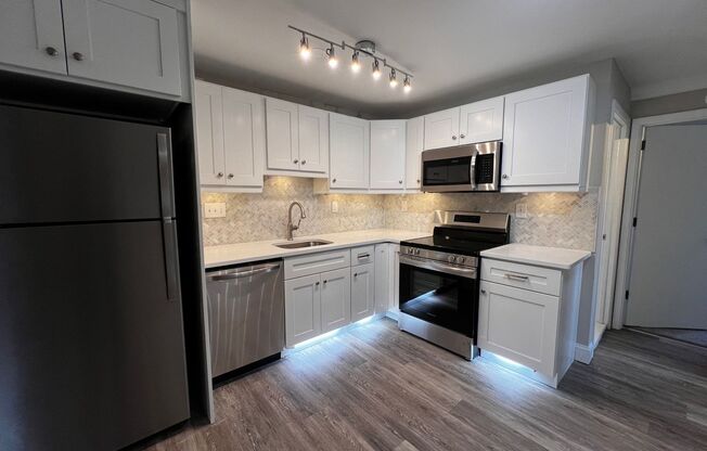 Rittenhouse Apartments