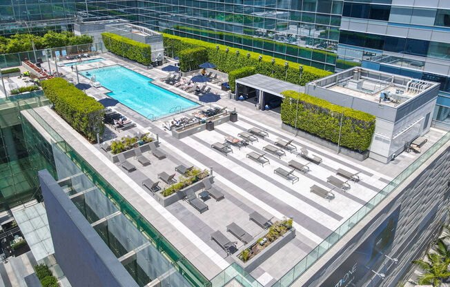 1 bed, 1.5 baths, 1,150 sqft, $5,500, Unit 41E