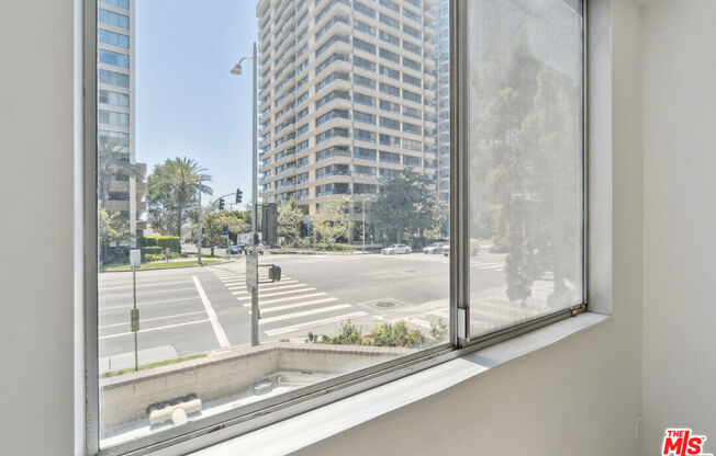 2 beds, 2 baths, 1,150 sqft, $3,750, Unit 101