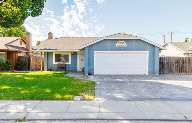 3 bedroom home for RENT in Manteca - 644 Swallow Dr