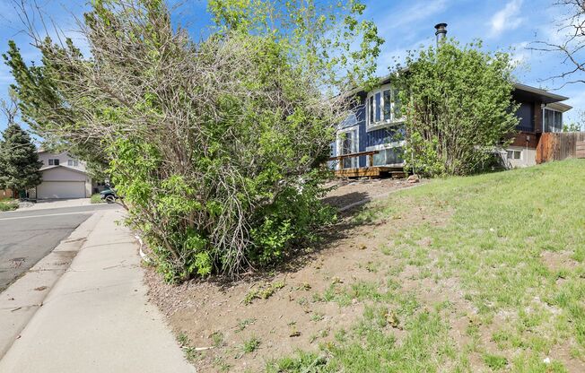 3 bedroom, 3 bathroom home with 2 car garage