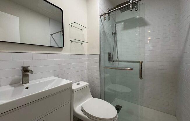 30 E 127 ST