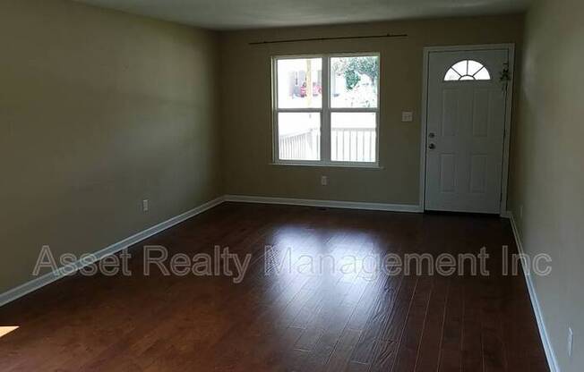 3 beds, 2 baths, 1,174 sqft, $1,795