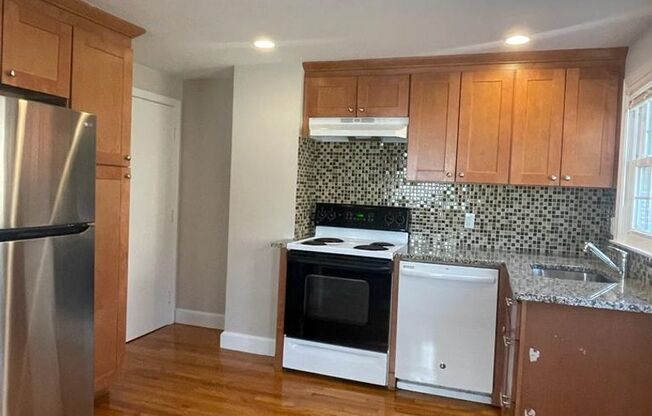 32-34 Park Ave Ext