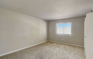 1 bed, 1 bath, 651 sqft, $1,000, Unit 4712-304