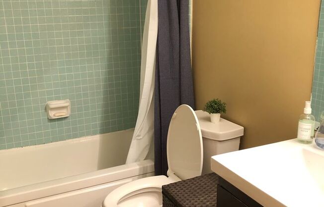 Studio, 1 bath, $1,750, Unit 26