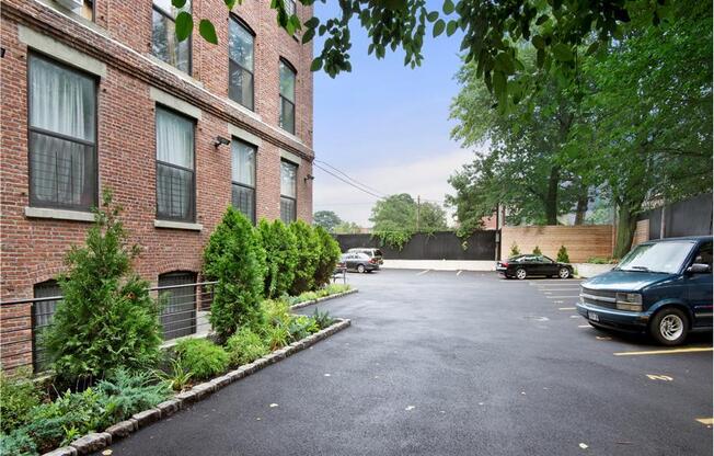 139 EMERSON PL